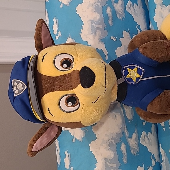 EUC Paw Patrol plush - Picture 4 of 4